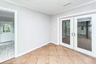 838 Fred St, Charleston, SC 29412 - Photo 8