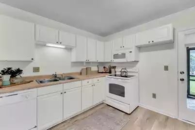 1713 Boone Hall Drive #I-16, Charleston, SC 29407 - Photo 8