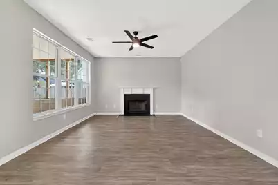 215 Evesham Drive, Summerville, SC 29485 - Photo 4