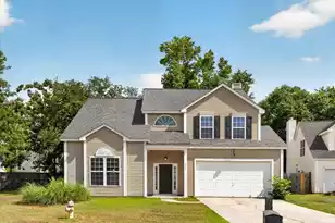 215 Evesham Dr, Summerville, SC 29485 - Photo 1