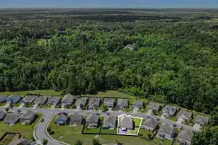 211 Pavilion St, Summerville, SC 29483 - Photo 40
