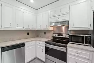 325 Courtney Round, Summerville, SC 29486 - Photo 14