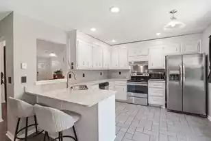 325 Courtney Round, Summerville, SC 29486 - Photo 12
