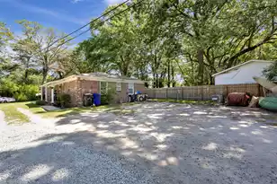 1746 Avalon Circle E, Charleston, SC 29407 - Photo 2