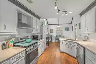 188 Bamert St, Summerville, SC 29483 - Photo 10