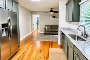 115 Woodlawn St, Walterboro, SC 29488 - Photo 4