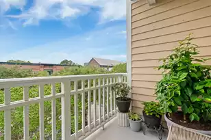 280 Seven Farms Drive #302, Charleston, SC 29492 - Photo 10