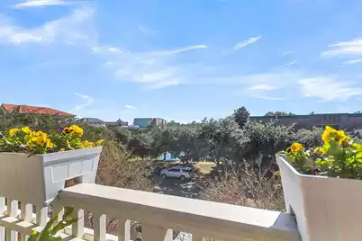 280 Seven Farms Drive #Unit 302, Charleston, SC 29492 - Photo 4