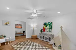 19 Milano Ct, Hanahan, SC 29410 - Photo 8