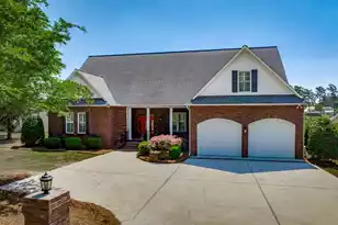 1136 Lemon Ave, Manning, SC 29102 - Photo 1