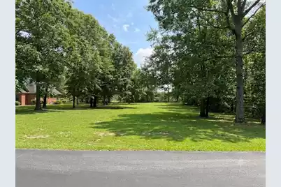 318 Lake Arbu Drive, Manning, SC 29102 - Photo 1