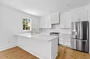 2 Henrietta St, Charleston, SC 29403 - Photo 8