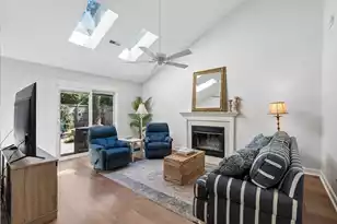 2060 Presidio Dr, Mount Pleasant, SC 29466 - Photo 8