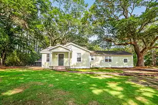 516 Dodge Ln, Pinopolis, SC 29469 - Photo 2