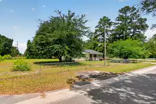 102 Montegue St, Santee, SC 29142 - Photo 6