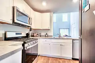 115 Sunrise Ln E, Summerville, SC 29486 - Photo 6
