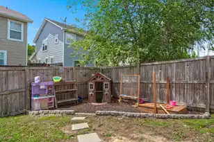 8815 Shadowglen Dr, North Charleston, SC 29420 - Photo 30