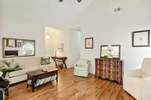 417 Hazel St, Walterboro, SC 29488 - Photo 6