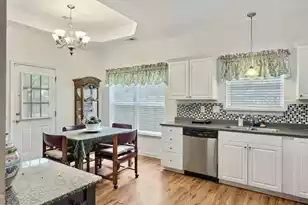 417 Hazel St, Walterboro, SC 29488 - Photo 12