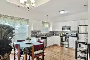 417 Hazel St, Walterboro, SC 29488 - Photo 8