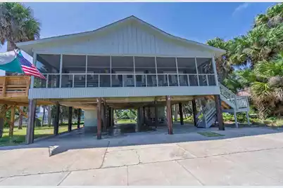 111 Palmetto Boulevard, Edisto Beach, SC 29438 - Photo 32
