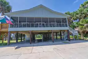 111 Palmetto Blvd, Edisto Beach, SC 29438 - Photo 32