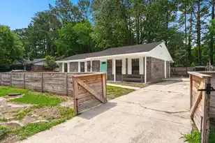 313 Dorchester Manor Blvd, North Charleston, SC 29420 - Photo 2