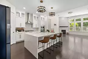 3573 Crosstrees Ln, Mount Pleasant, SC 29466 - Photo 2