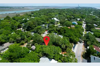 208 Cooper E Avenue E, Folly Beach, SC 29439 - Photo 82