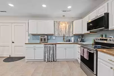 205 Bristow Drive, Summerville, SC 29483 - Photo 16