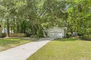 3603 Walkers Ferry Ln, Johns Island, SC 29455 - Photo 2