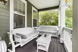 135 Brady St, Charleston, SC 29492 - Photo 4
