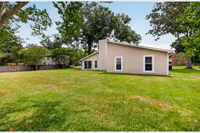 56 Shadowmoss Parkway, Charleston, SC 29414 - Photo 32