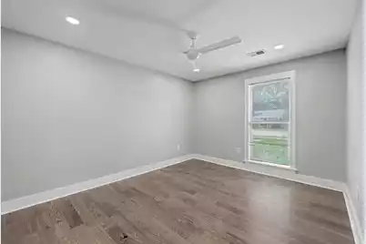 5026 Village Alley, North Charleston, SC 29405 - Photo 16
