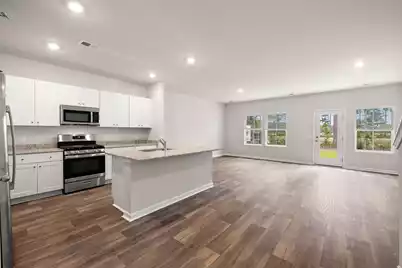 391 Tiliwa Street, Summerville, SC 29486 - Photo 2
