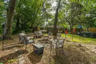 704 Marlin Ln, Charleston, SC 29412 - Photo 22