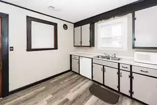 249 Woodland Shores Rd, Charleston, SC 29412 - Photo 6