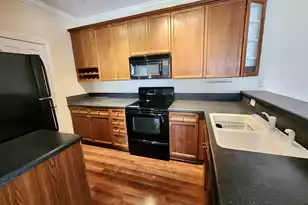 1375 Hopton Cir, Mount Pleasant, SC 29466 - Photo 6