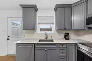 415 Parkdale Dr #Apt 8C, Charleston, SC 29414 - Photo 16