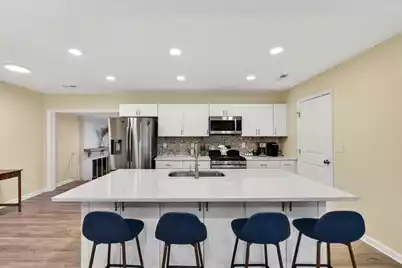 5917 Hagood Avenue, Hanahan, SC 29410 - Photo 2