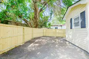 2041 Groveland Ave, Charleston, SC 29405 - Photo 18