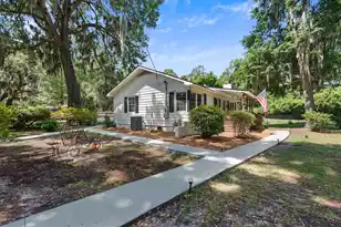 2420 Pine Ct, Beaufort, SC 29902 - Photo 28