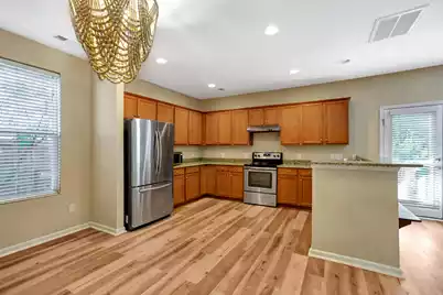 1313 Merchant Court, Mount Pleasant, SC 29466 - Photo 8