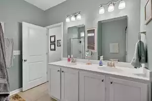 2572 KINGSFIELD ST, Mount Pleasant, SC 29466 - Photo 20