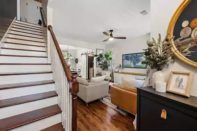 2448 Fulford Court, Mount Pleasant, SC 29466 - Photo 2