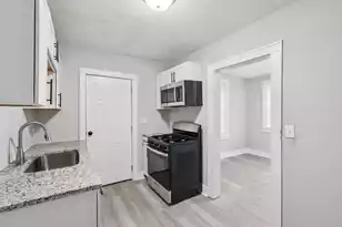 2732 Houston St, North Charleston, SC 29405 - Photo 4