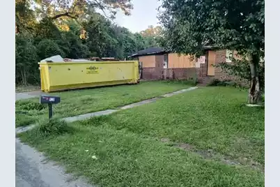 6322 Brandt Street, North Charleston, SC 29406 - Photo 2