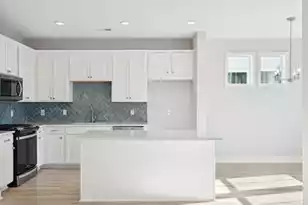 439 Queenview Ln, Charleston, SC 29414 - Photo 8