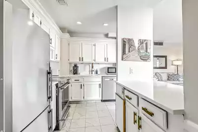 1 King Street #603, Charleston, SC 29401 - Photo 12