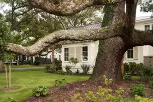 1323 Wayne St, Mount Pleasant, SC 29464 - Photo 14